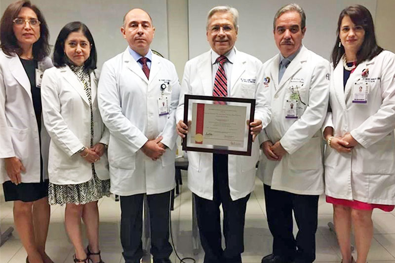 Acreditación FACT con doctores