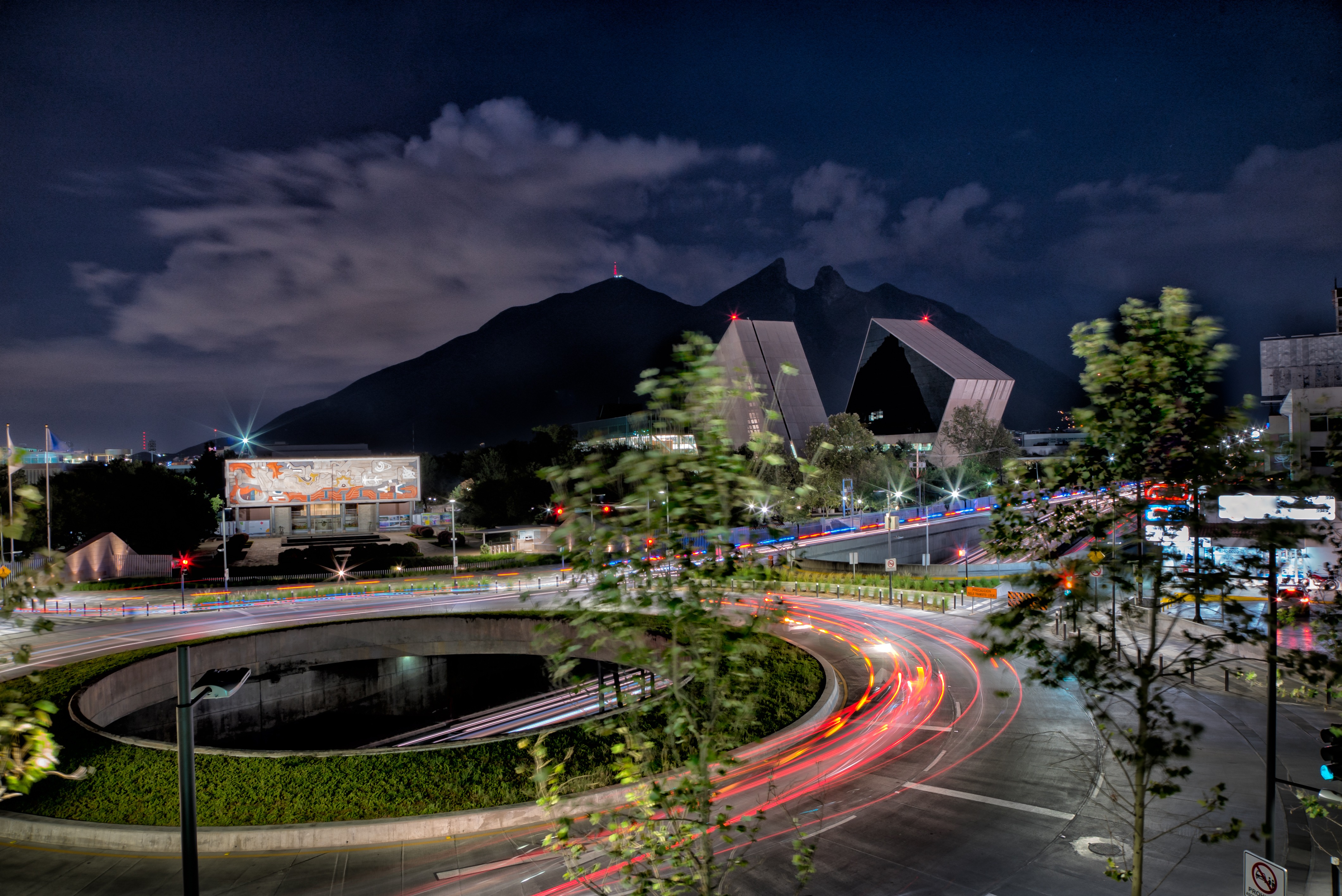 Noche en ciudad de Monterrey
